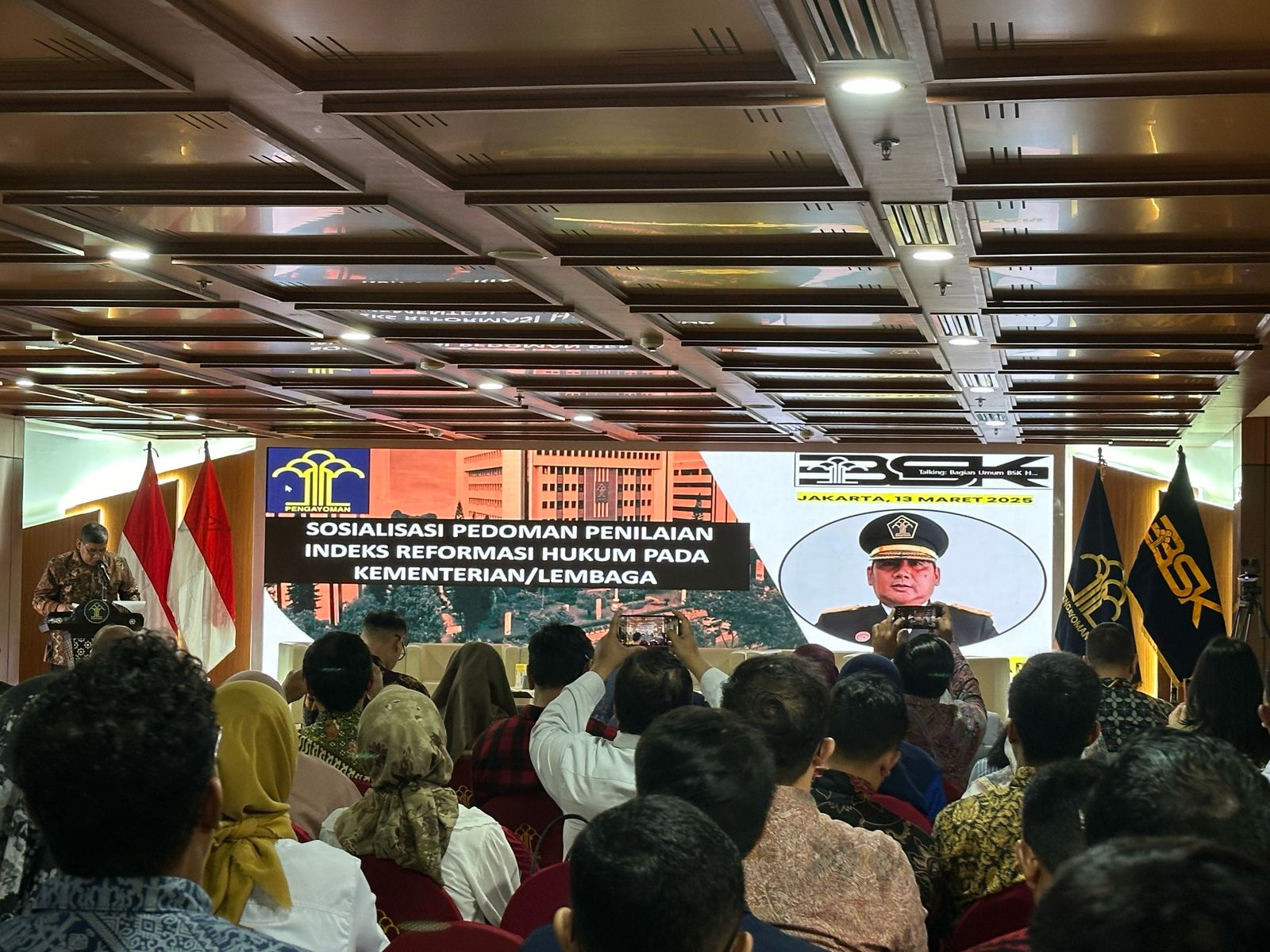 SOSIALISASI PEDOMAN PENILAIAN INDEKS REFORMASI HUKUM PADA KEMENTERIAN/LEMBAGA DILAKUKAN DALAM RANGKA MEMBANGUN PROGRAM-PROGRAM PEMBANGUNAN REFORMASI HUKUM