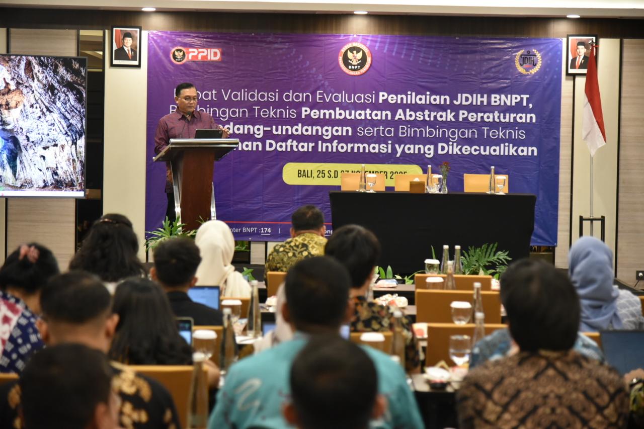 SUBBAGIAN HUKUM MELAKSANAKAN RAPAT VALIDASI DAN EVALUASI PENILAIAN JDIH BNPT DAN BIMBINGAN TEKNIS PEMBUATAN ABSTRAK PERATURAN PERUNDANG-UNDANGAN